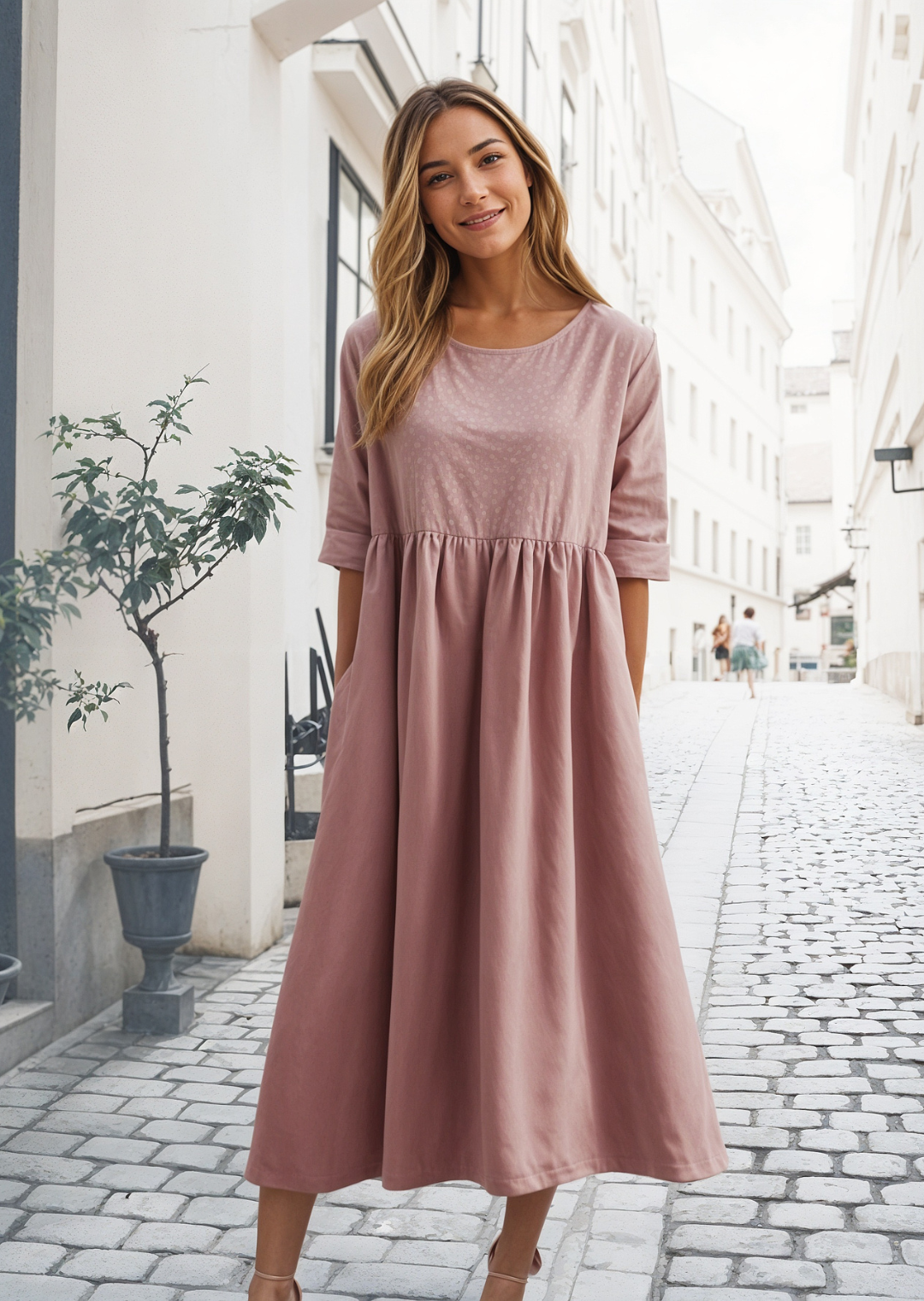 Ivy | Midi Dress with Half Sleeves