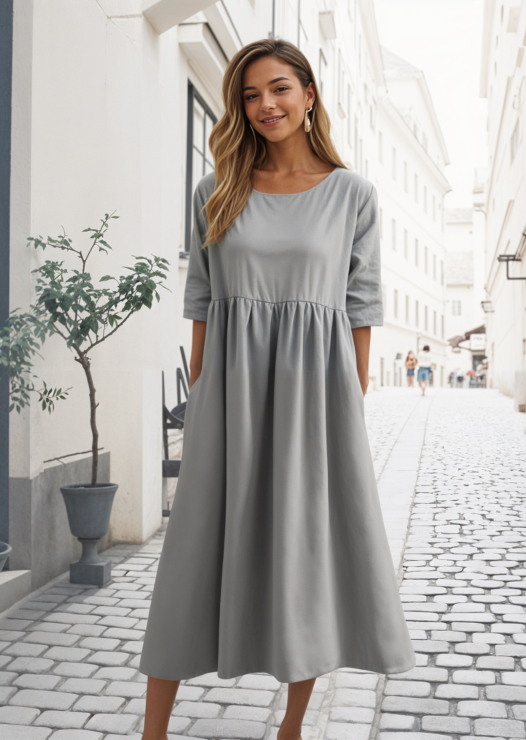 Ivy | Midi Dress with Half Sleeves