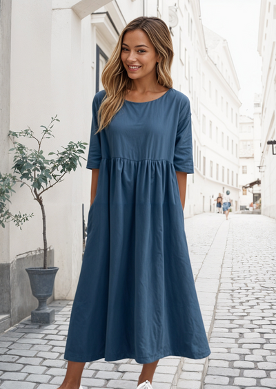 Ivy | Midi Dress with Half Sleeves